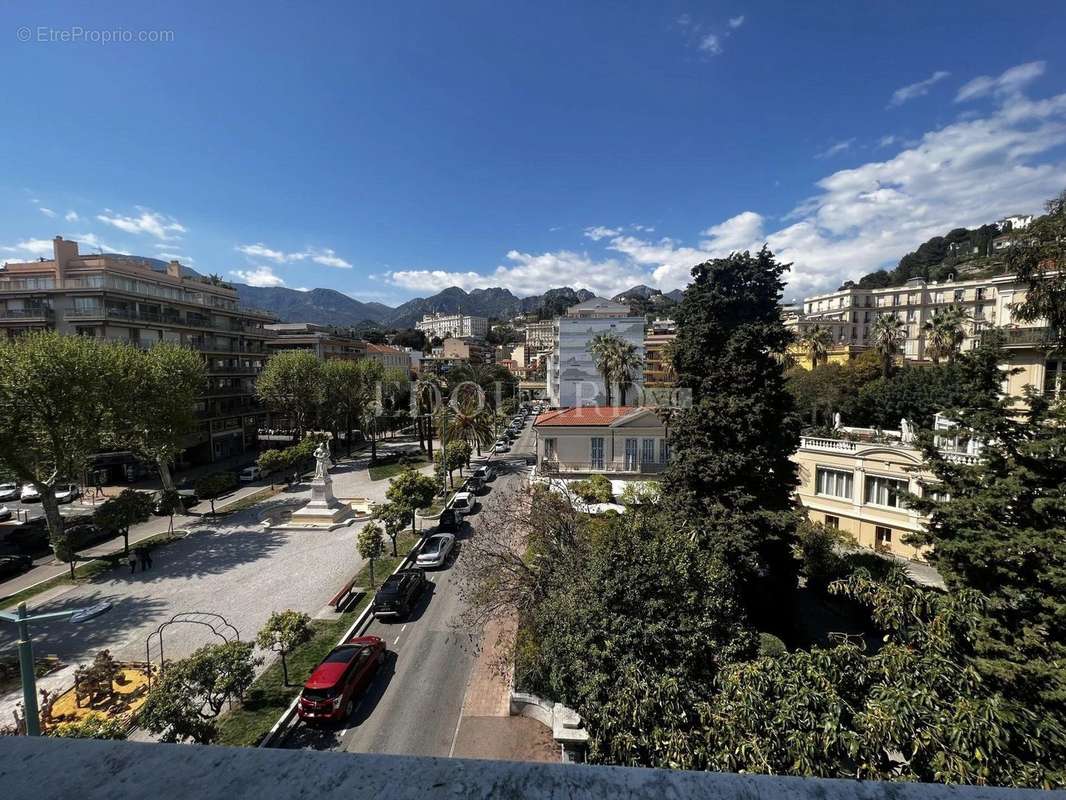 Appartement à MENTON