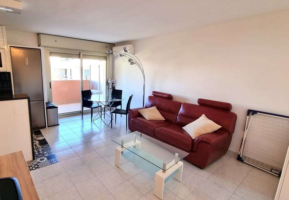 Appartement à ROQUEBRUNE-CAP-MARTIN