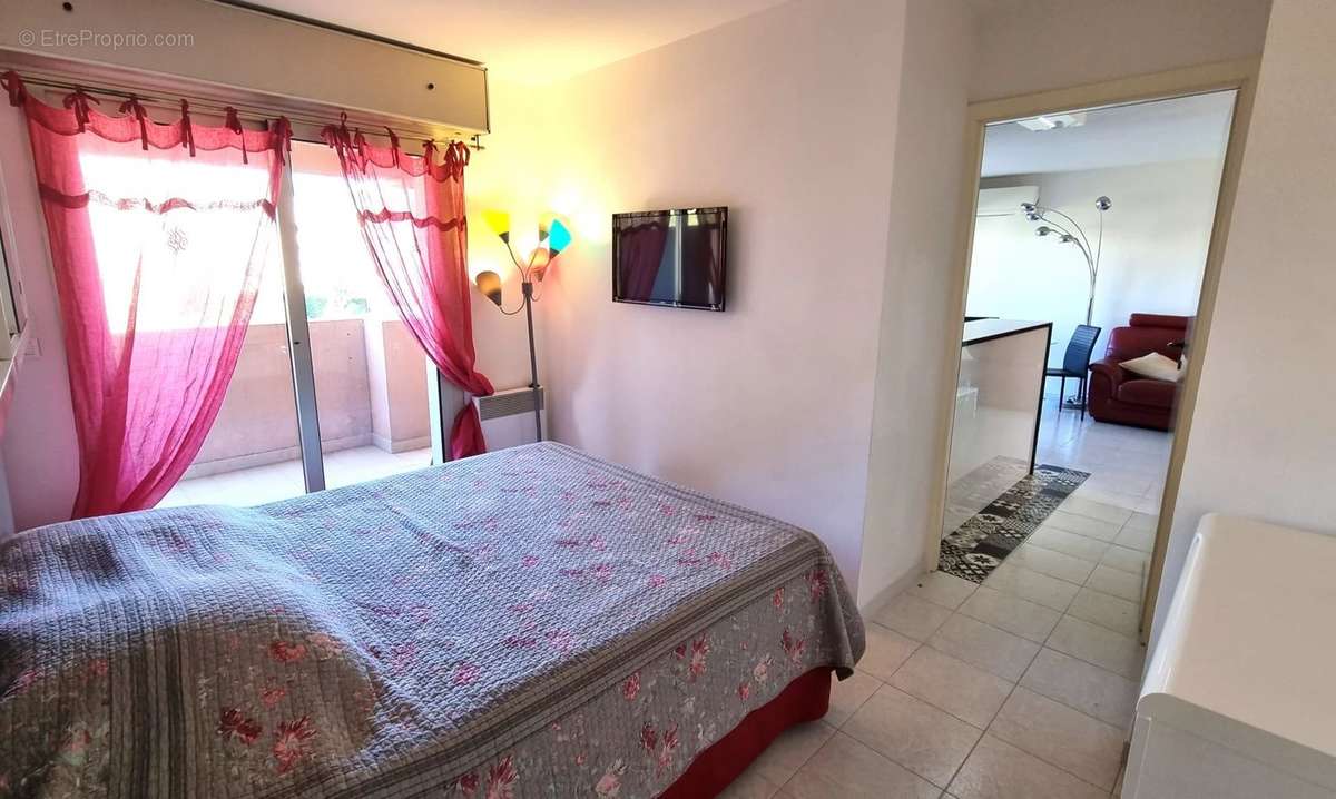 Appartement à ROQUEBRUNE-CAP-MARTIN