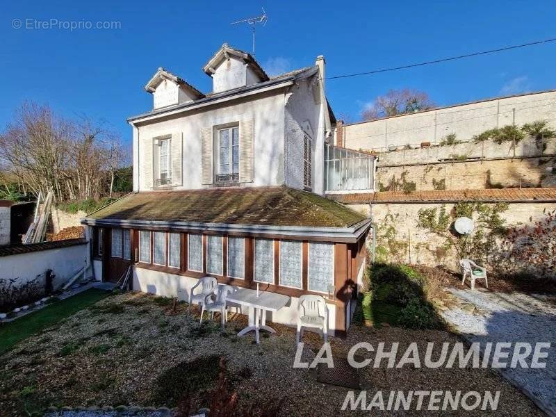 Maison à MAINTENON