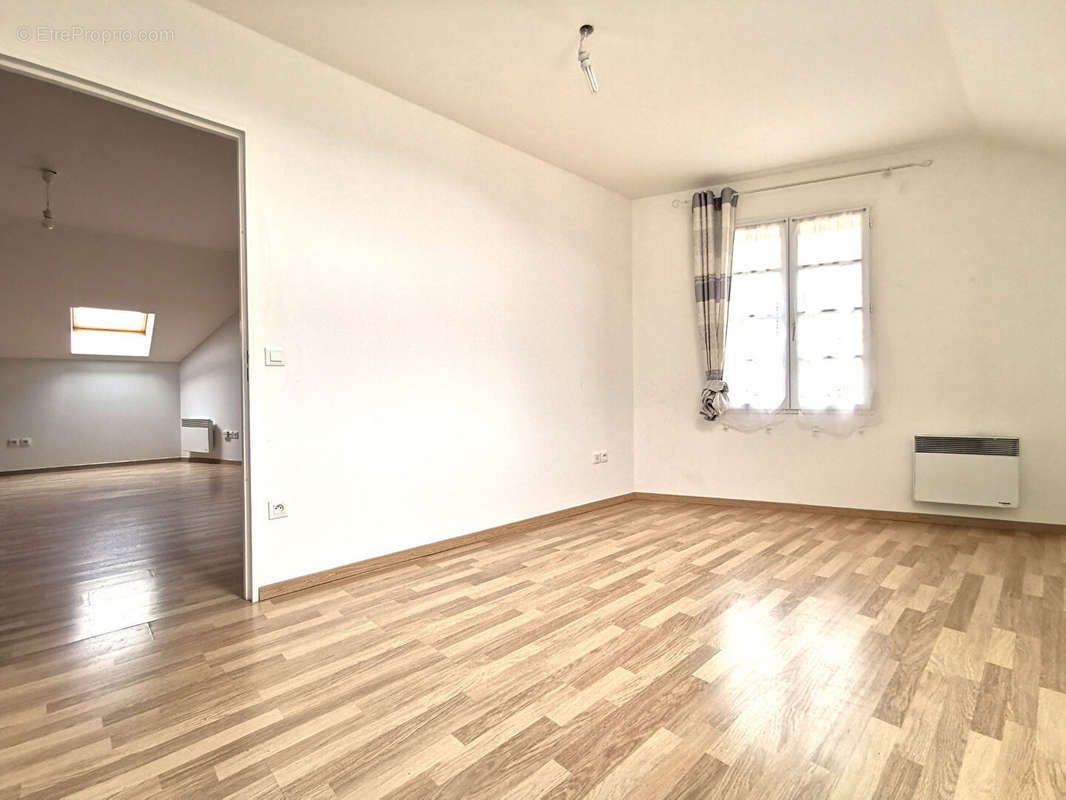 Appartement à PONTOISE