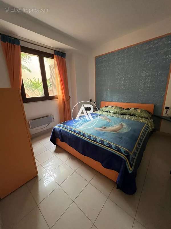 Appartement à ROQUEBRUNE-CAP-MARTIN