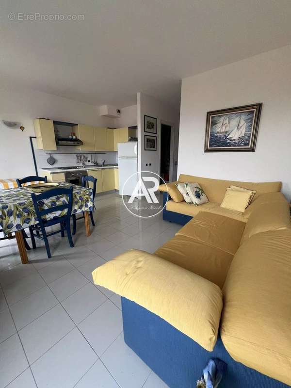 Appartement à ROQUEBRUNE-CAP-MARTIN