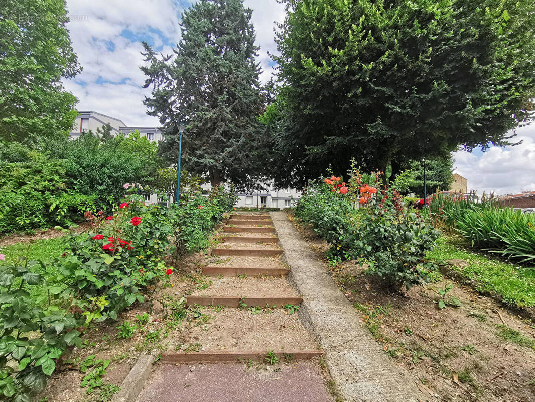 Appartement à SAINT-DENIS