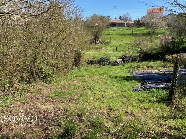 Maison à AVAILLES-LIMOUZINE