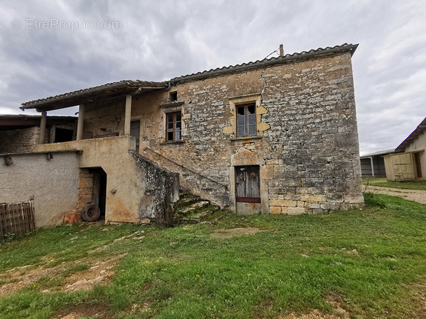 Maison à SAINT-ANTONIN-NOBLE-VAL