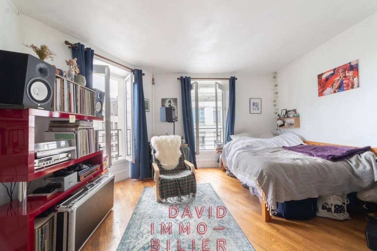 Appartement à PARIS-18E