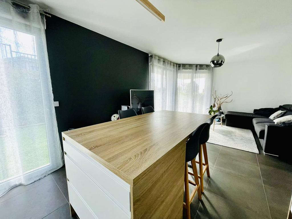 Appartement à ROQUEBRUNE-CAP-MARTIN