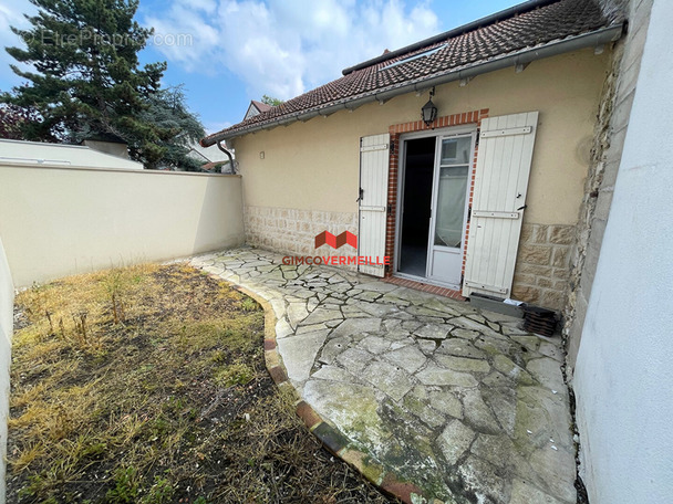 Appartement à CARRIERES-SOUS-POISSY