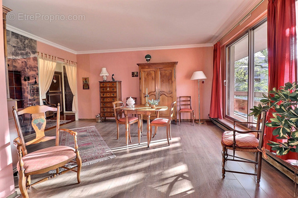 Appartement à SAINT-GERMAIN-EN-LAYE