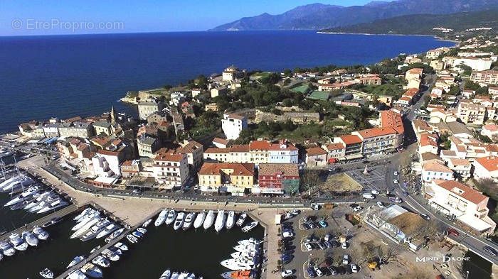 Appartement à SAINT-FLORENT