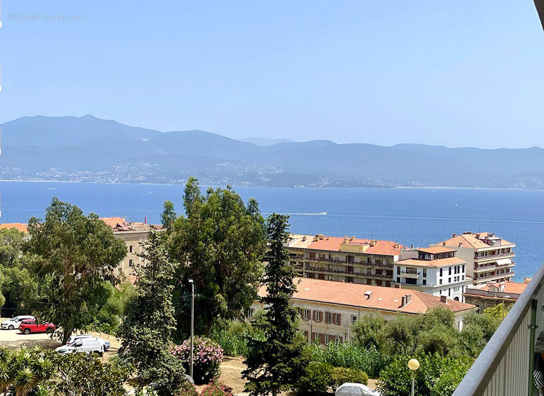 Appartement à AJACCIO