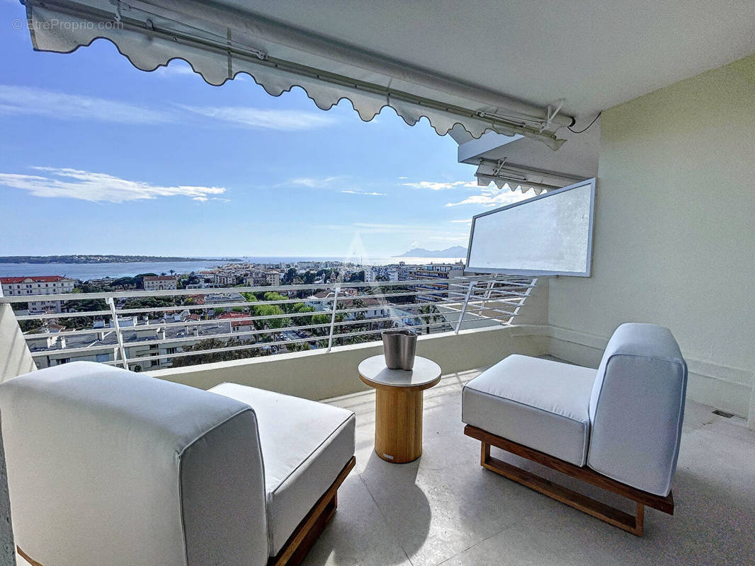 Appartement à CANNES