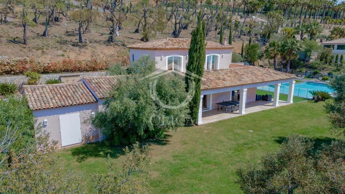 Maison à GRIMAUD