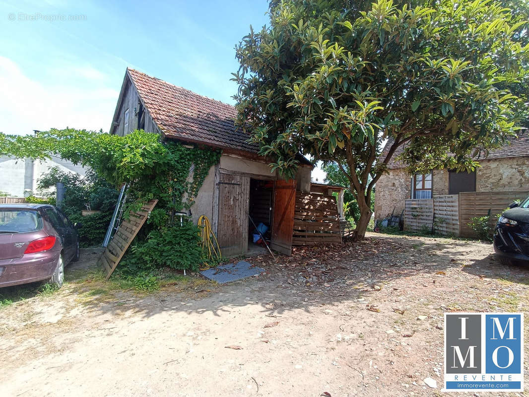 Maison à VILLEQUIERS