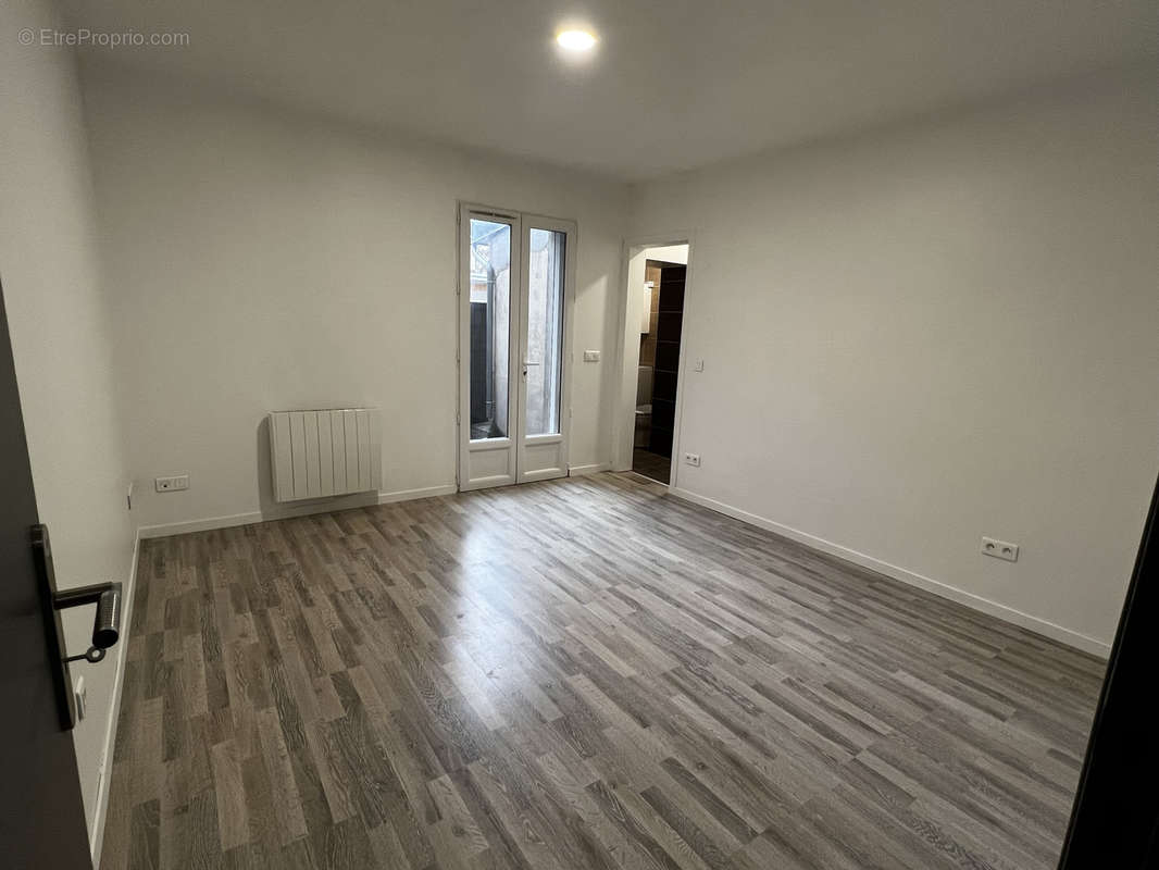 Appartement à MAISONS-ALFORT