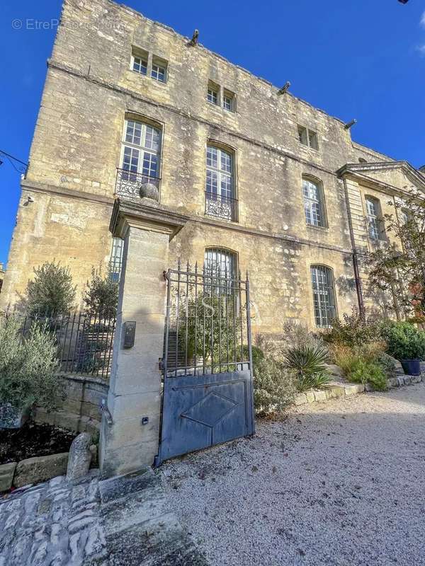 Maison à UZES