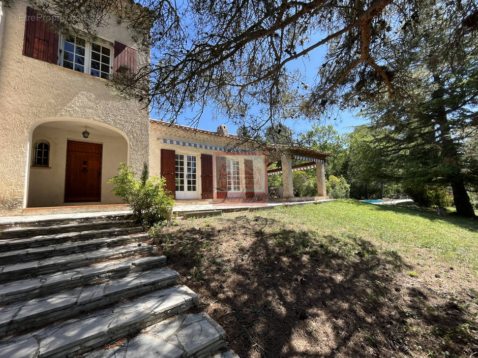 Maison à AIX-EN-PROVENCE