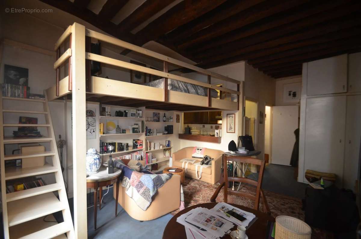 Appartement à PARIS-5E