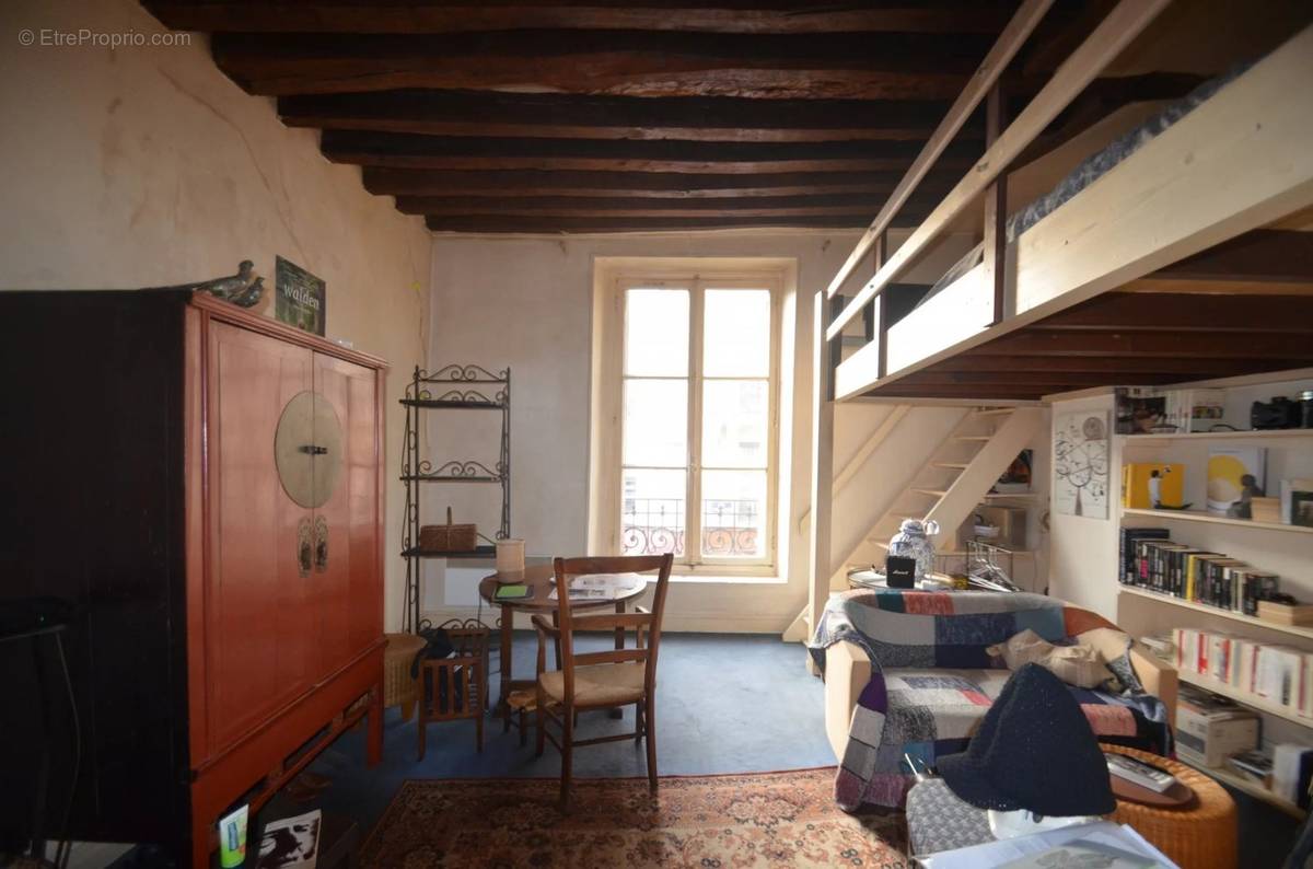 Appartement à PARIS-5E