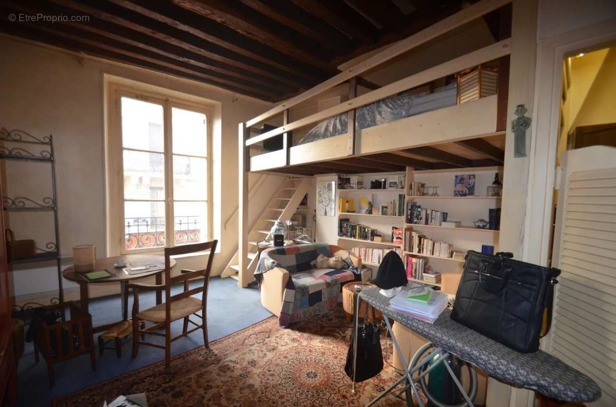 Appartement à PARIS-5E