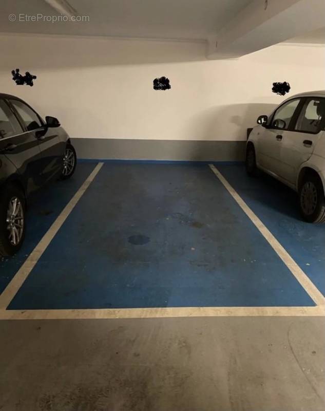 Parking à LEVALLOIS-PERRET