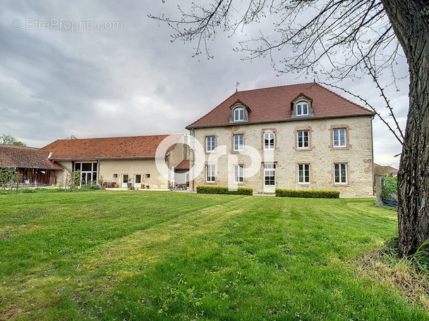 Maison à BEIRE-LE-FORT