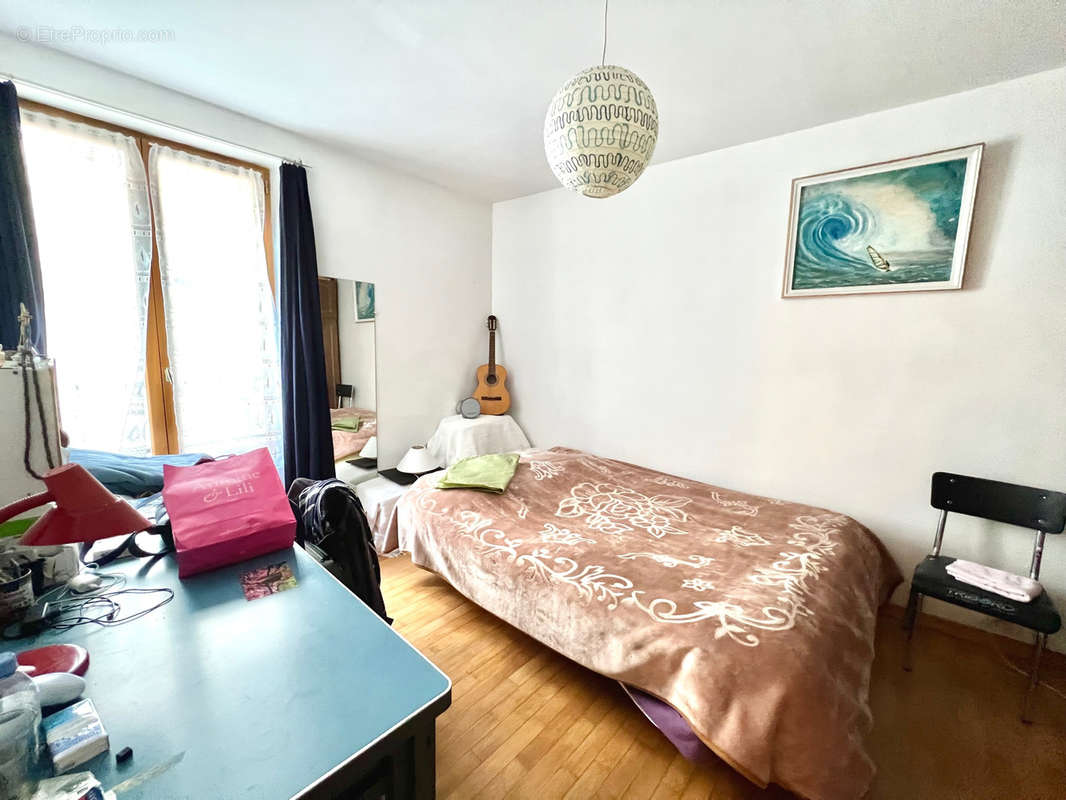 Appartement à PARIS-10E