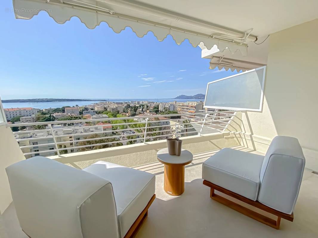 Appartement à CANNES