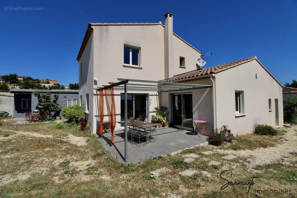 Maison à BEAUCAIRE