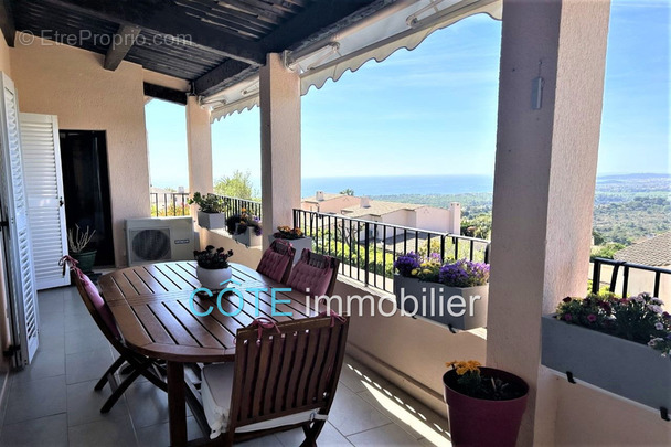 Appartement à VILLENEUVE-LOUBET