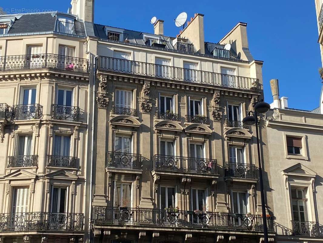 Appartement à PARIS-9E