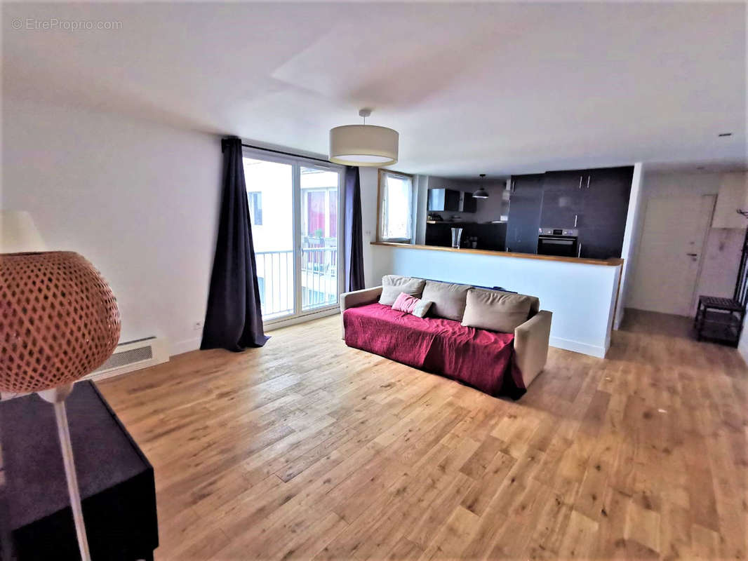 Appartement à SAINT-DENIS