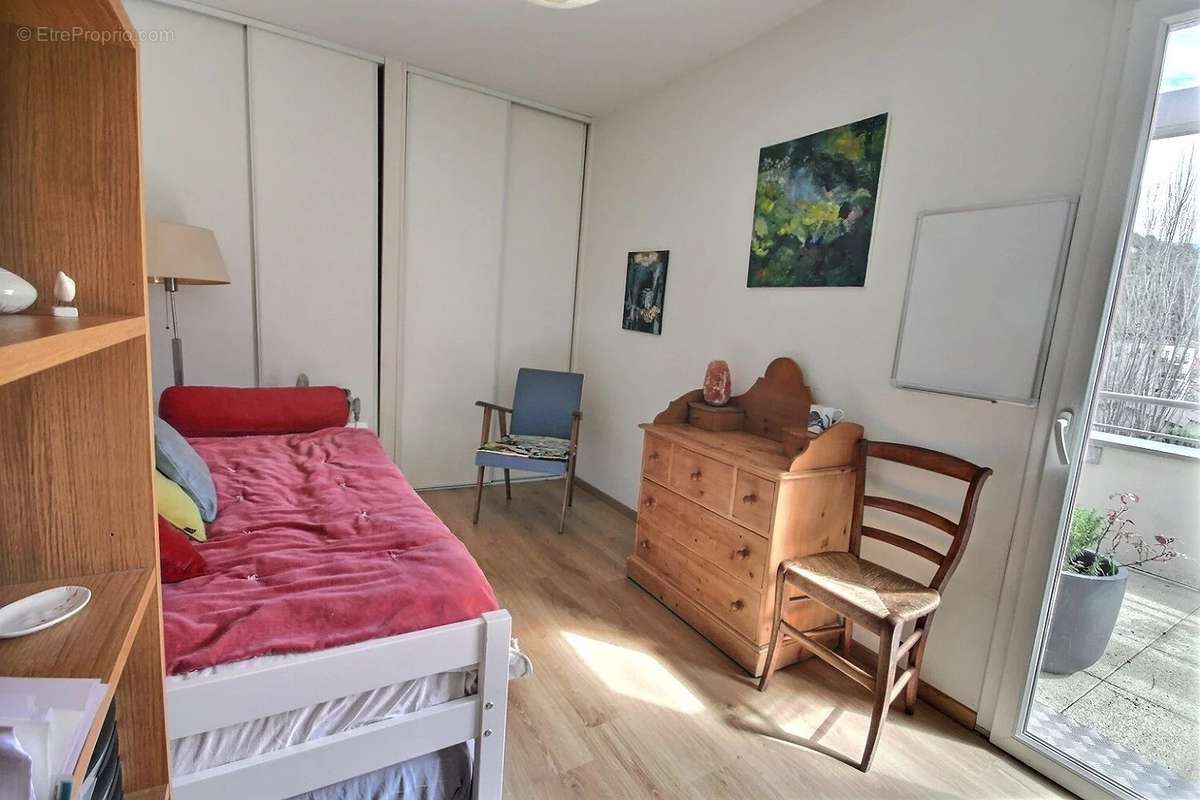 Appartement à GIERES