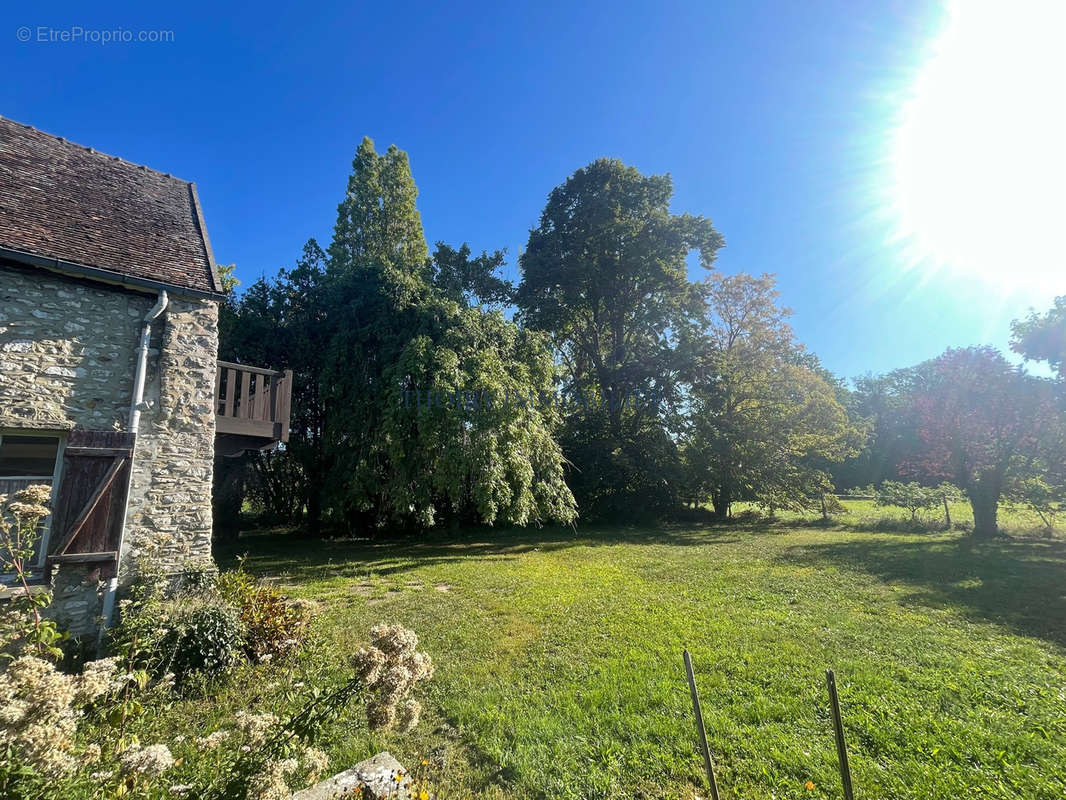 Maison à THOIRY