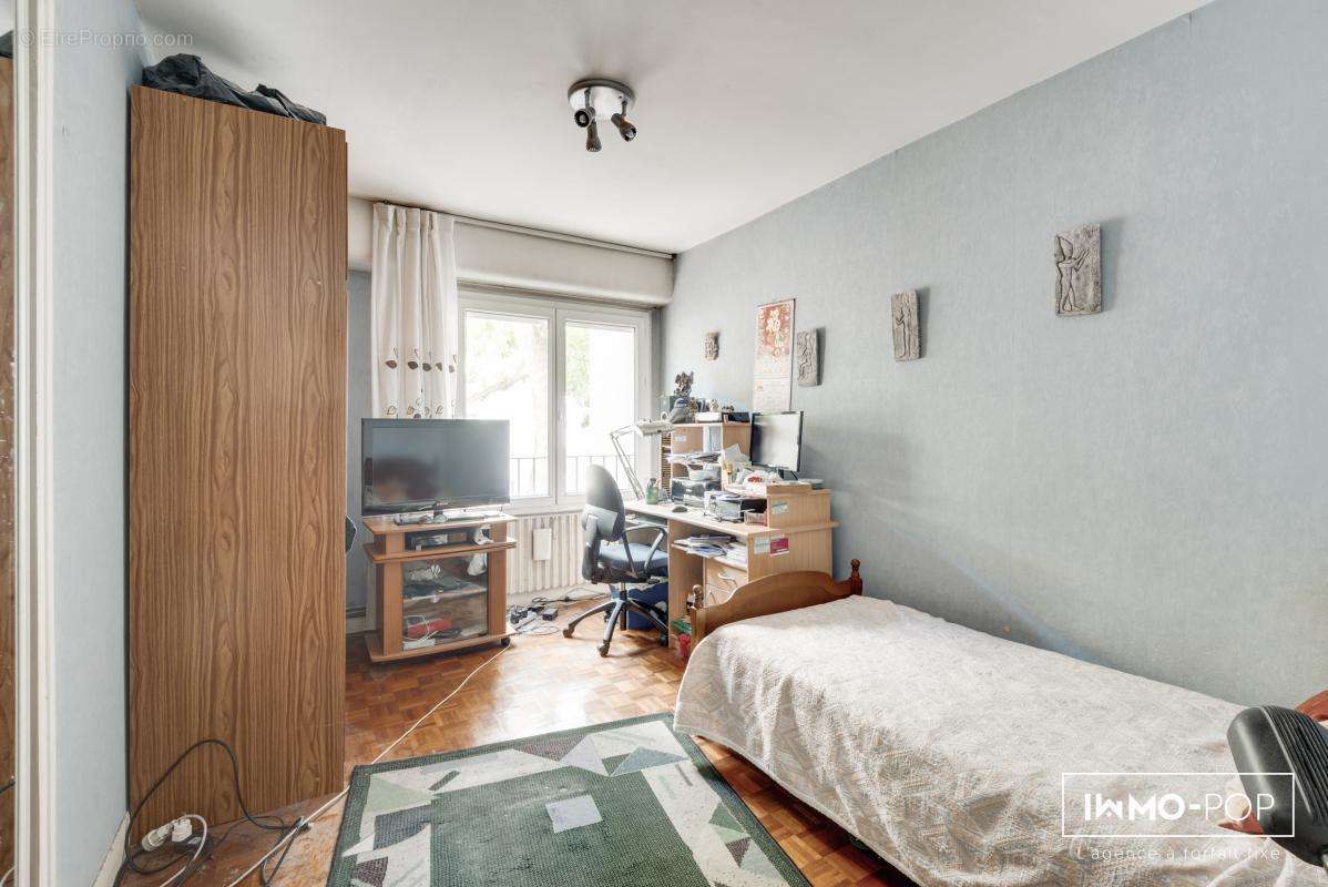 Appartement à PARIS-20E