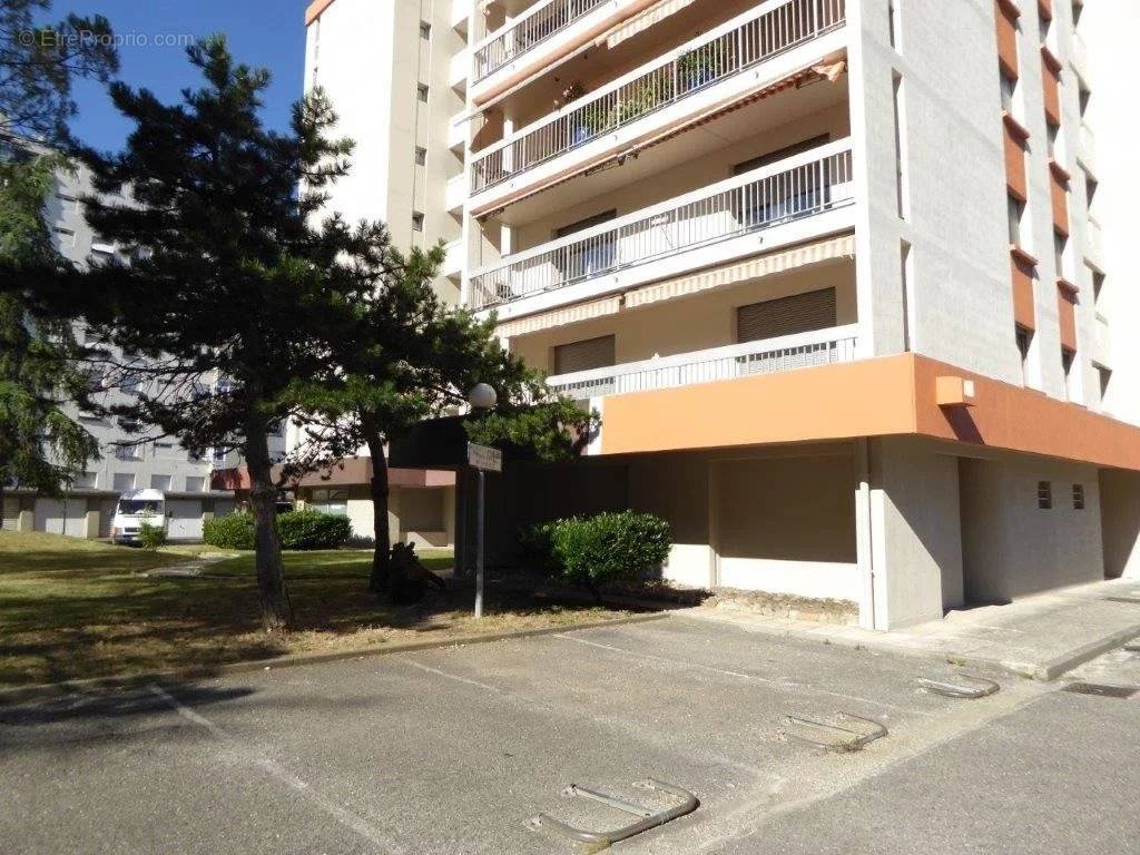 Appartement à MONTELIMAR