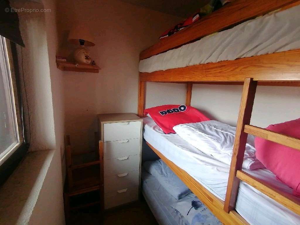 Appartement à MORILLON