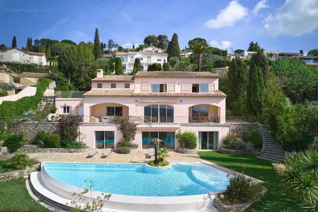 Maison à MOUGINS