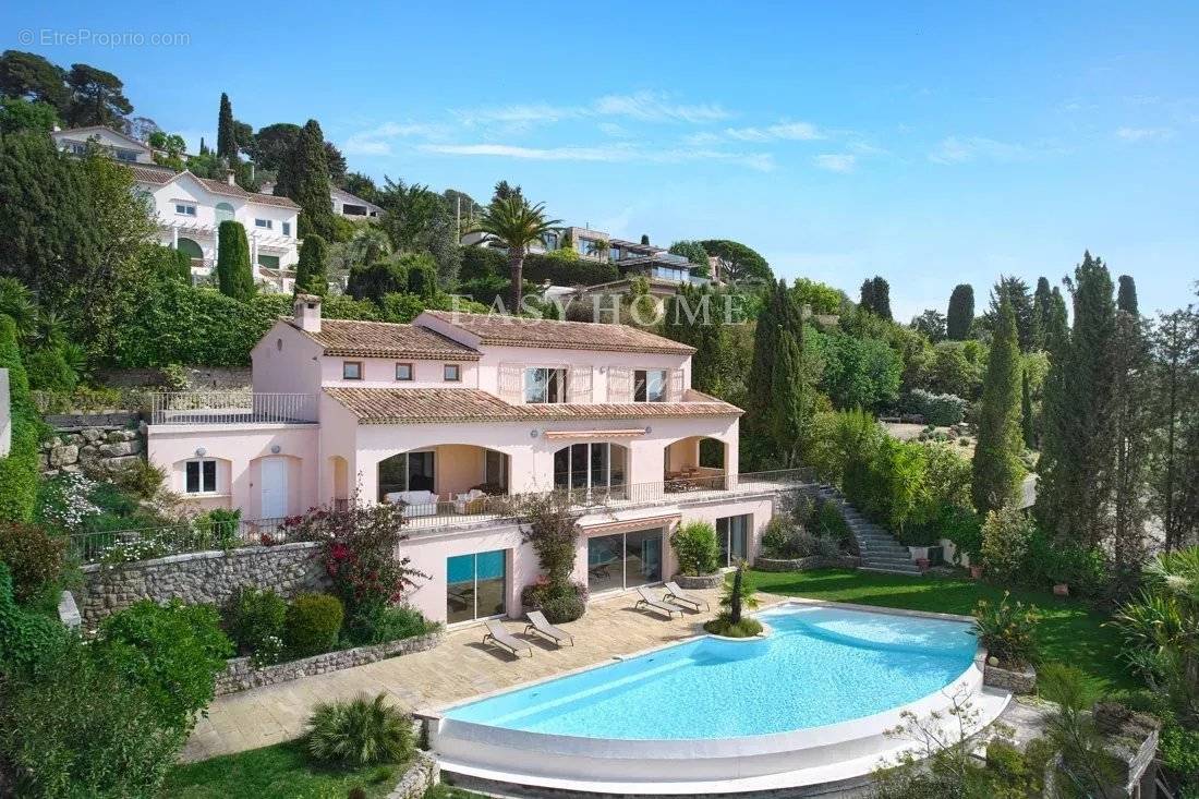 Maison à MOUGINS