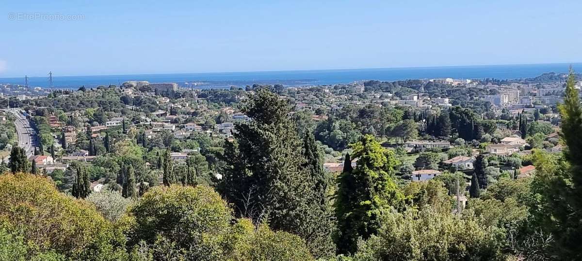 Maison à MOUGINS