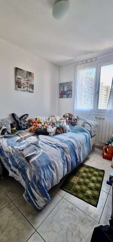 Appartement à MARSEILLE-9E