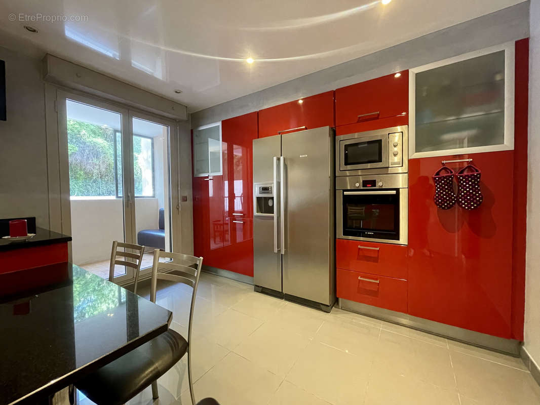 Appartement à ROQUEBRUNE-CAP-MARTIN