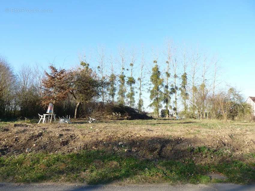 Terrain à LA FERTE-SOUS-JOUARRE