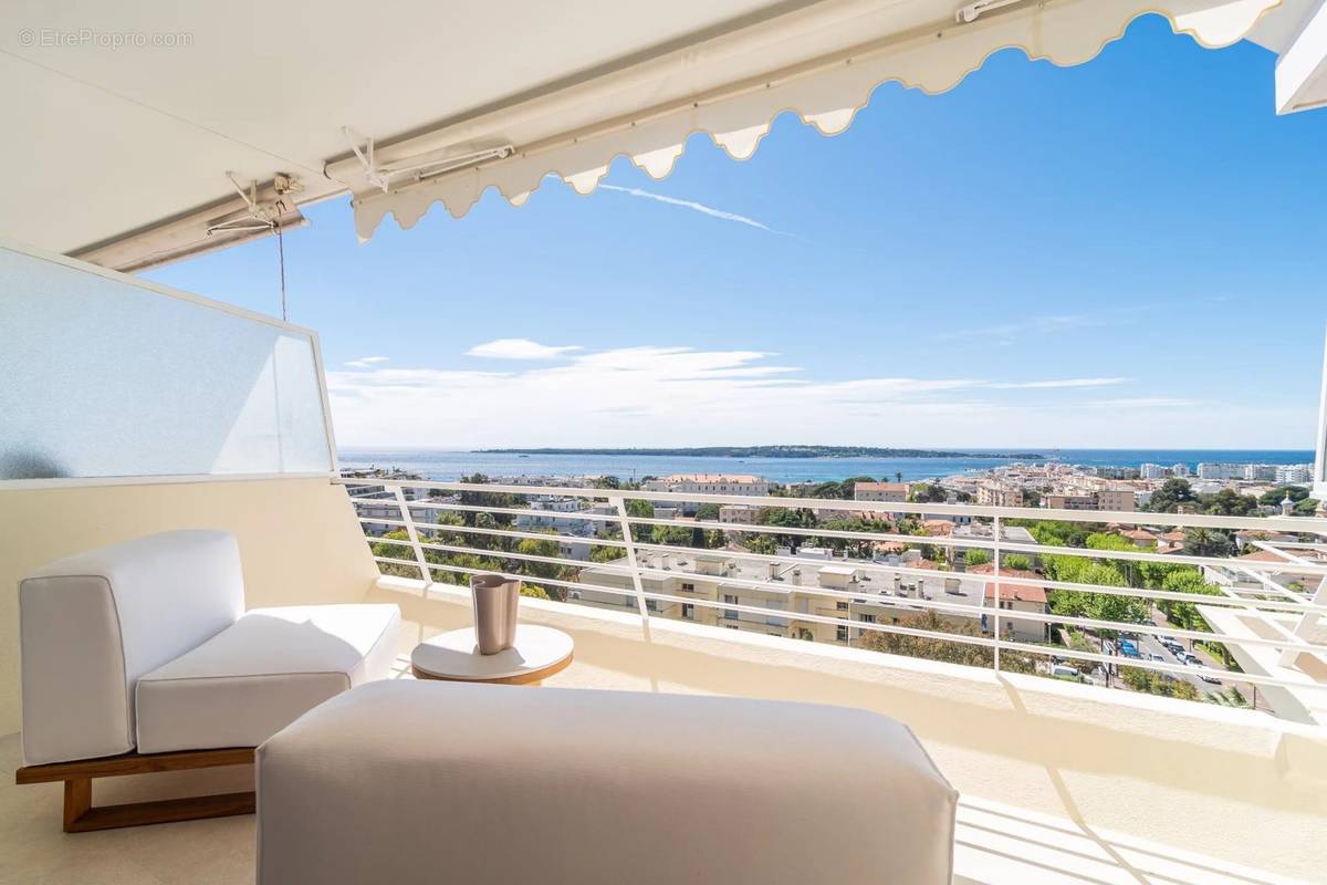 Appartement à CANNES