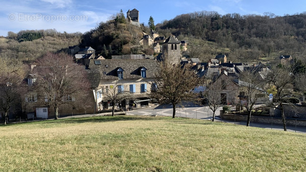 Terrain à MURET-LE-CHATEAU