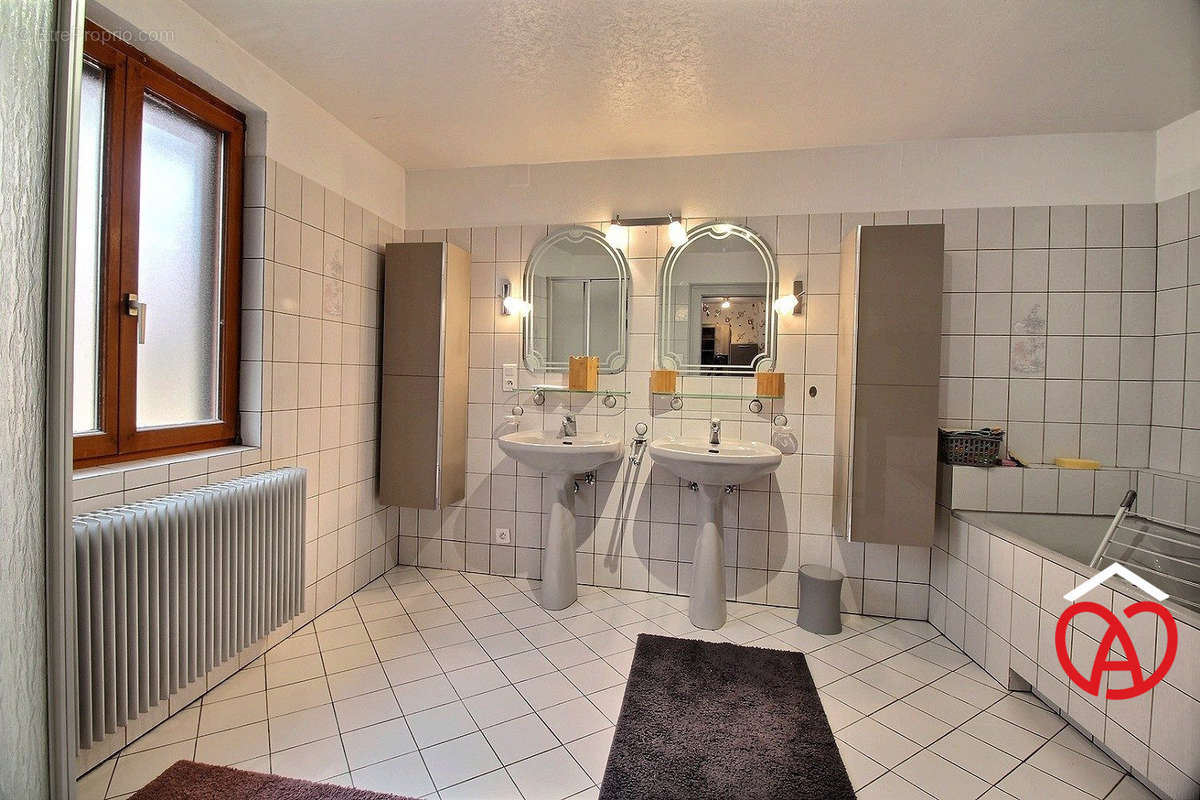 Appartement à DAMBACH-LA-VILLE