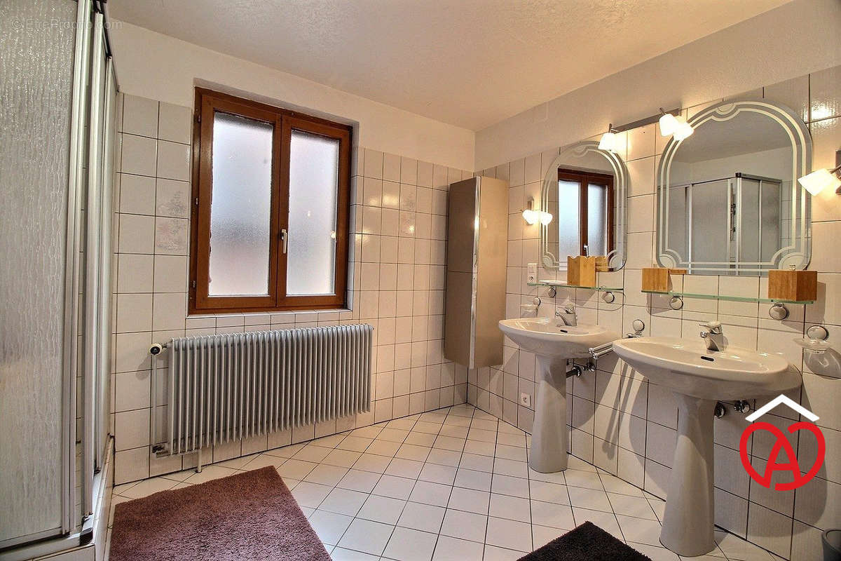 Appartement à DAMBACH-LA-VILLE