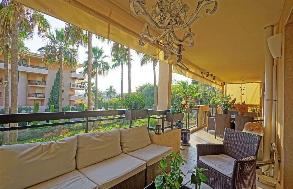 Appartement à CANNES