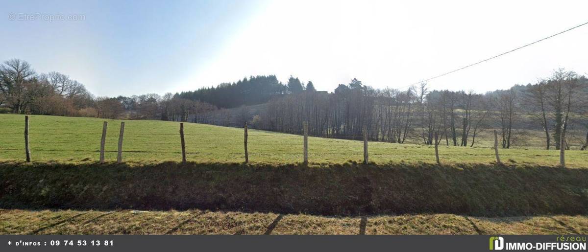 Terrain à SERVIERES-LE-CHATEAU